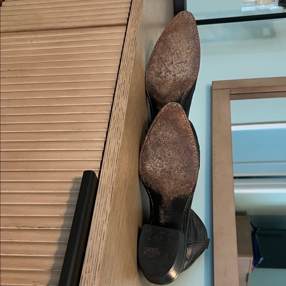 Black Leather Cowboy Boots: Dan Post - Picture 2 of 3